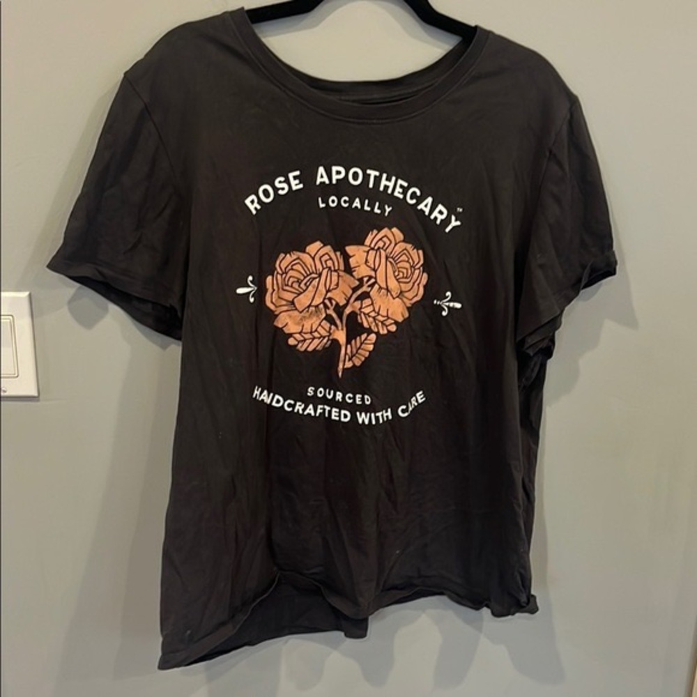 Rose Apothecary Black Graphic Tee